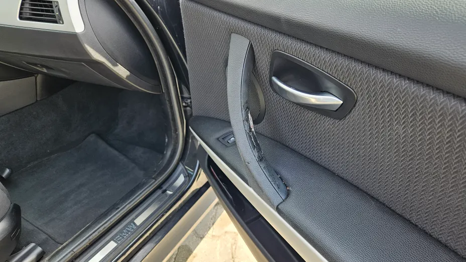 BMW Seria 3 318i