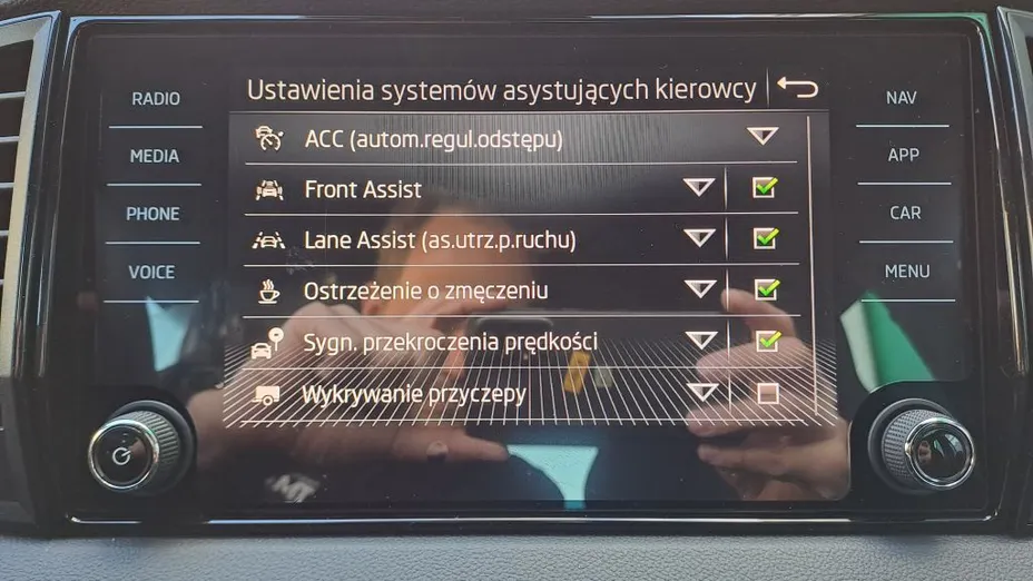 SKODA Karoq Karoq 1.5 TSI ACT Sportline DSG Nowy