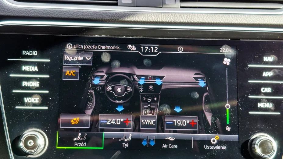 SKODA Superb Superb 2.0 TDI SCR 4x4 Style DSG