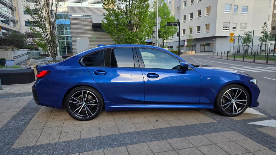 BMW Seria 3 320d xDrive M Sport Shadow sport-aut