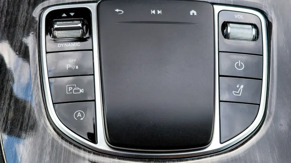 MERCEDES-BENZ E Klasa E 300 d 4-Matic Avantgarde