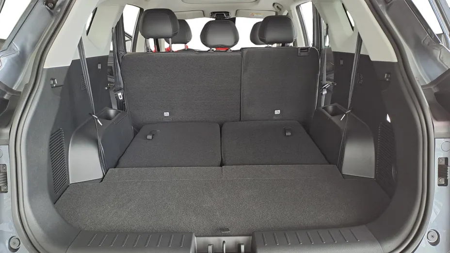 JAC JS8 JS8 PRO aut 7os. Nowy
