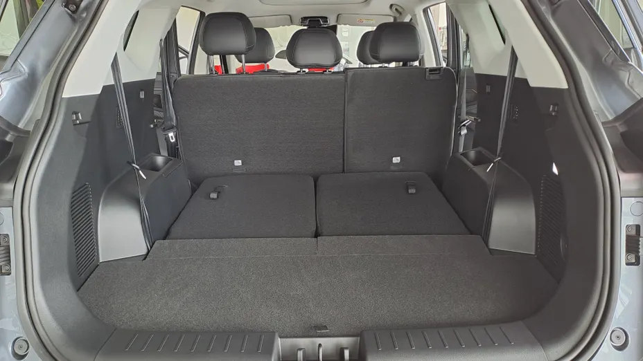 JAC JS8 JS8 PRO aut 7os. Nowy
