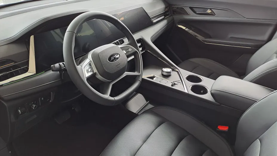 JAC JS8 JS8 PRO aut 7os. Nowy
