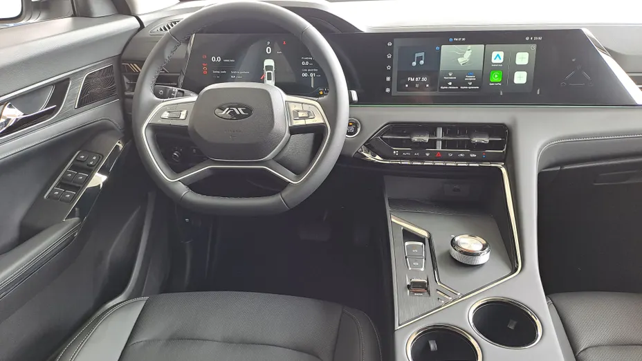 JAC JS8 JS8 PRO aut 7os. Nowy