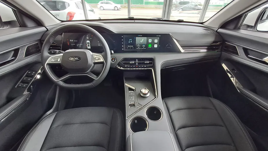 JAC JS8 JS8 PRO aut 7os. Nowy