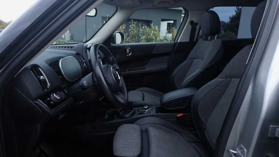 MINI [BMW] Countryman Cooper aut