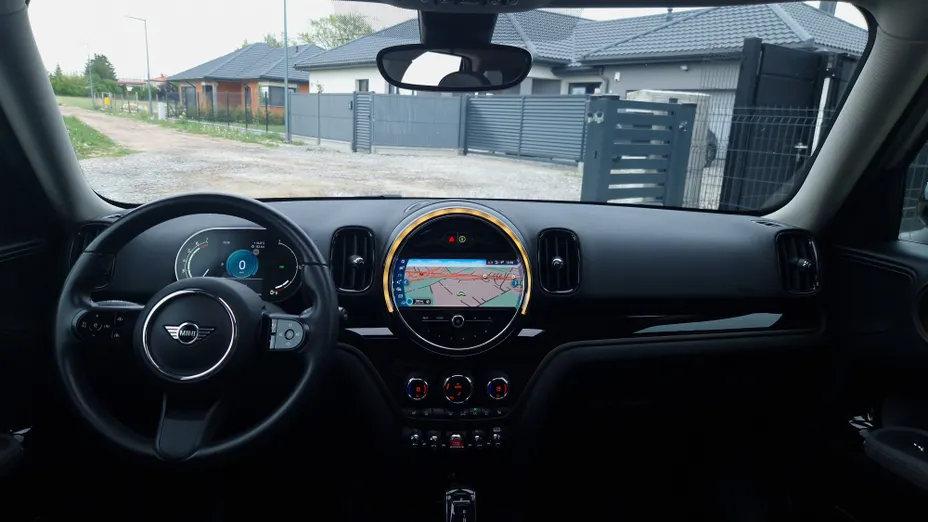 MINI [BMW] Countryman Cooper aut
