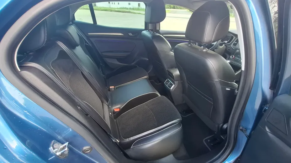 RENAULT Megane Megane 1.2 16V TCe Energy Limited