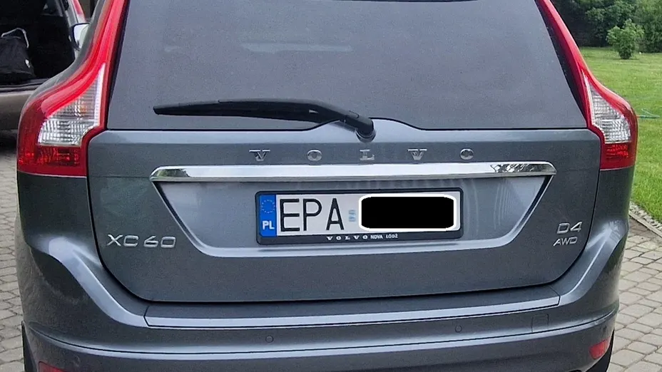VOLVO XC60 XC60 2.4D AWD Summum aut