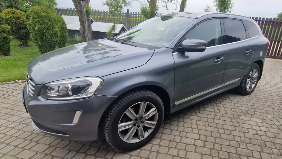 VOLVO XC60 XC60 2.4D AWD Summum aut
