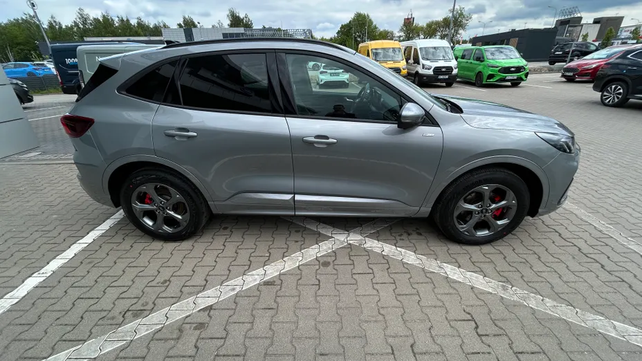 FORD Kuga Kuga 2.5P PHEV FWD ST-Line X eCVT Nowy