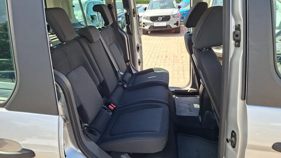 FORD Tourneo Connect Tourneo Connect 1.5 EcoBlue Trend PowerShift