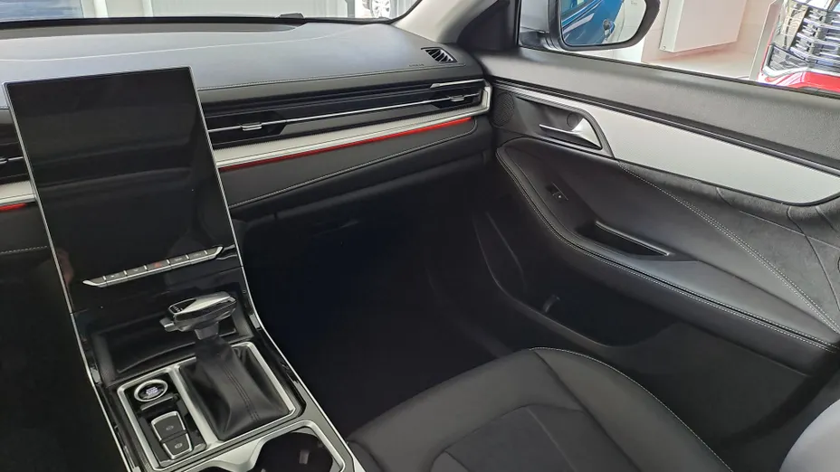 JAC J7 J7 Plus CVT Nowy