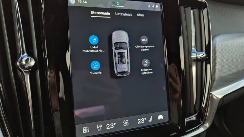 VOLVO V90 V90 T8 AWD Plug-In Hybrid R-Design aut