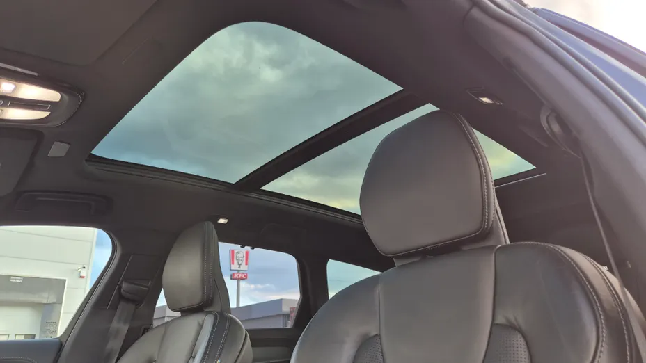 VOLVO V90 V90 T8 AWD Plug-In Hybrid R-Design aut