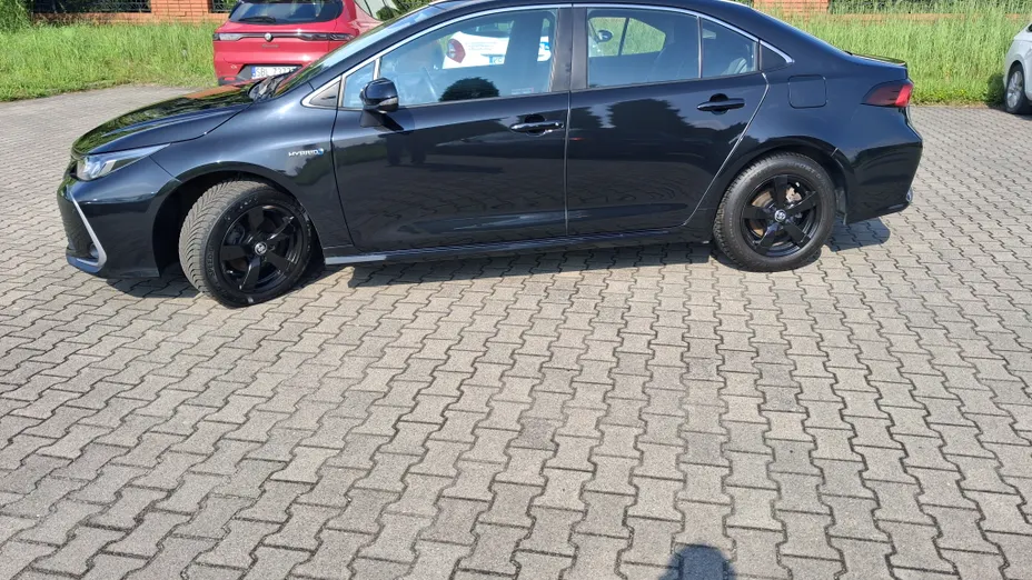 TOYOTA Corolla -