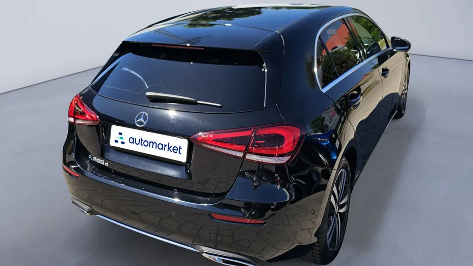 MERCEDES-BENZ A Klasa A 200 d 8G-DCT