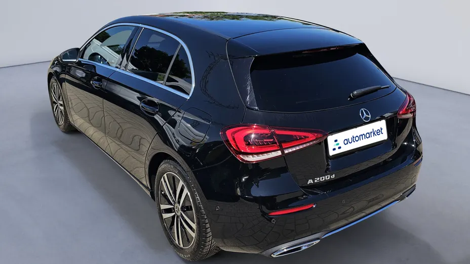 MERCEDES-BENZ A Klasa A 200 d 8G-DCT