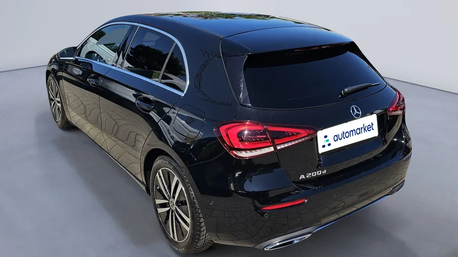 MERCEDES-BENZ A Klasa A 200 d 8G-DCT