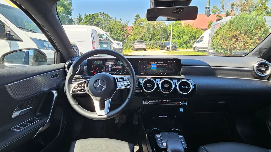 MERCEDES-BENZ A Klasa A 200 d 8G-DCT