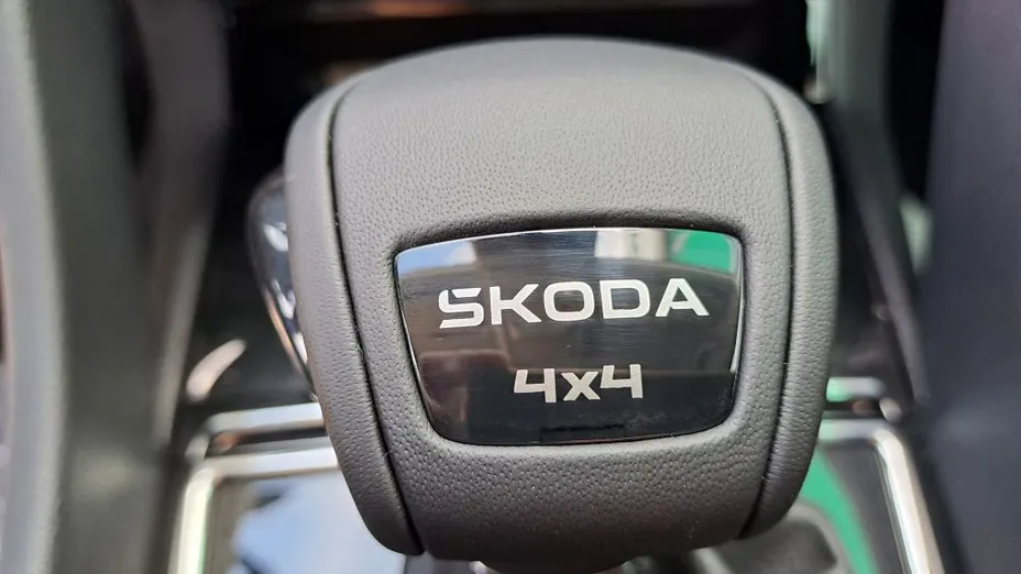 SKODA Karoq Karoq 2.0 TDI SCR 4x4 Drive DSG Nowy