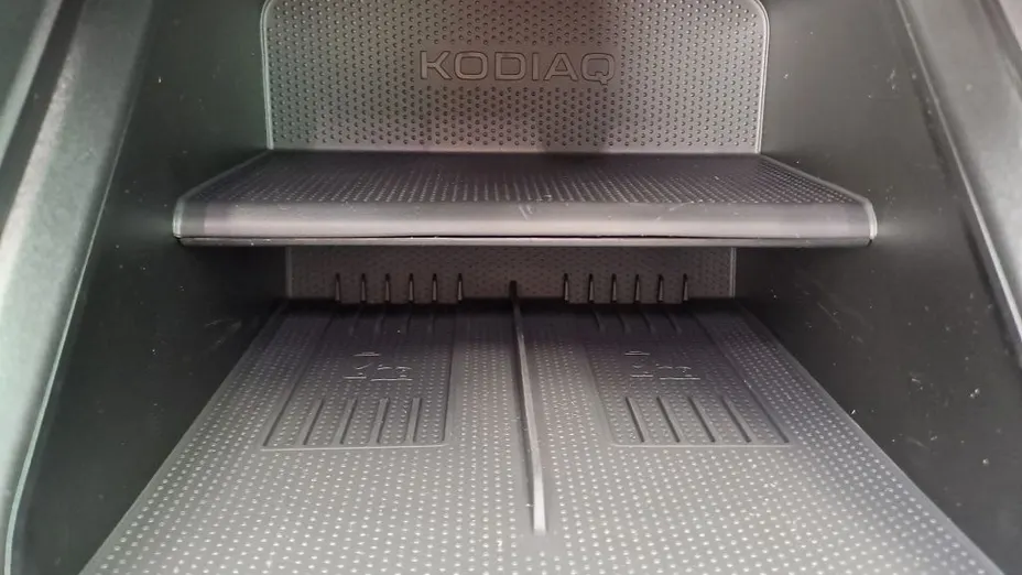 SKODA Kodiaq Kodiaq 1.5 TSI mHEV 4x2 Drive DSG Nowy