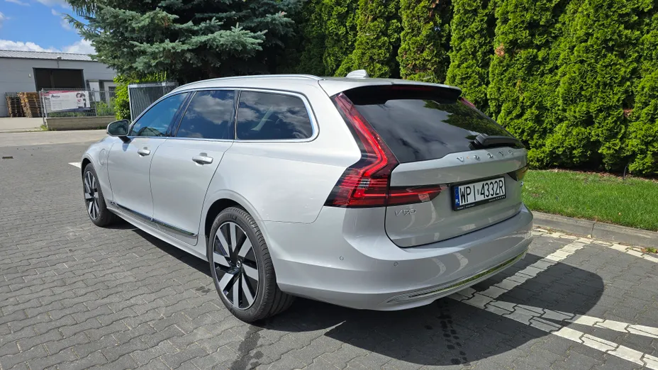 VOLVO V90 V90 T6 AWD Plug-In Hybrid Plus Bright aut