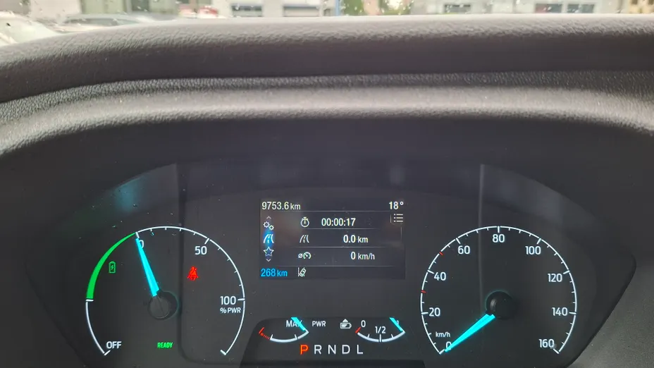 FORD Transit E-Transit 350 L2H2 RWD Trend