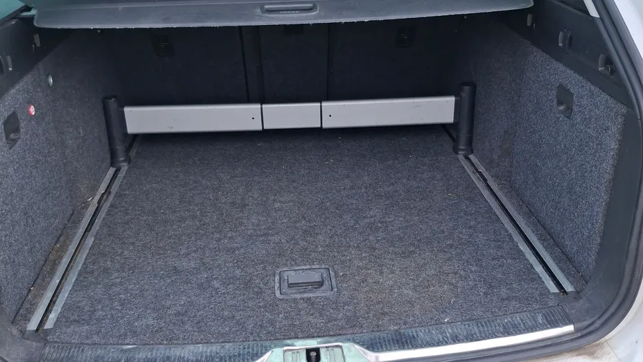 SKODA Superb Superb 1.8 TSI Family