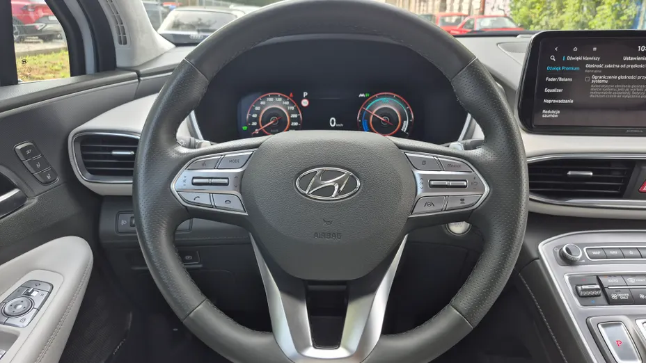 HYUNDAI Santa Fe Santa Fe 1.6 T-GDI HEV Platinum 4WD aut