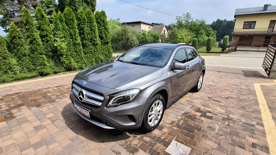 MERCEDES-BENZ GLA GLA 180 Urban