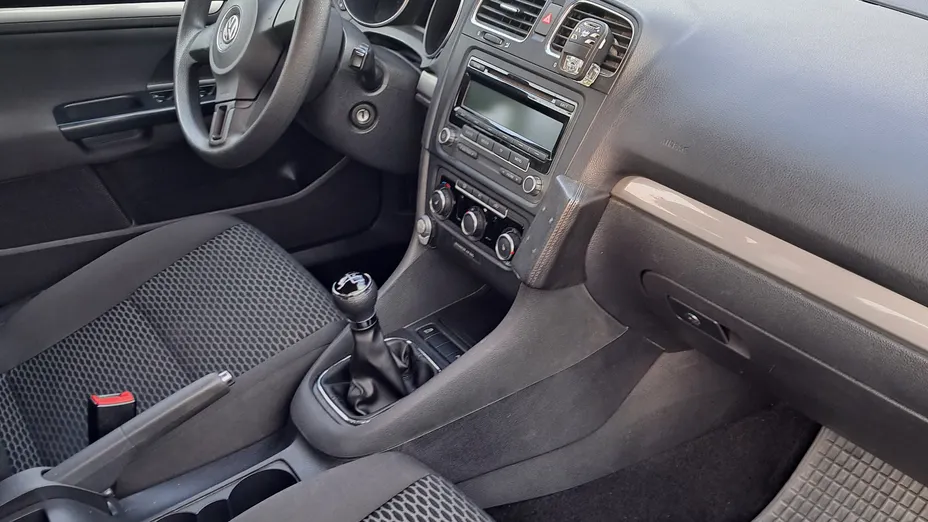VOLKSWAGEN Golf Golf VI 1.6 TDI Trendline