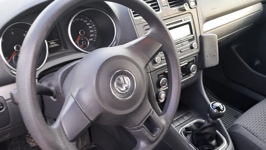VOLKSWAGEN Golf Golf VI 1.6 TDI Trendline