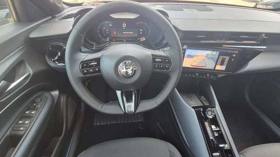 ALFA ROMEO Junior Junior 1.2 mHEV Sprint eDCT