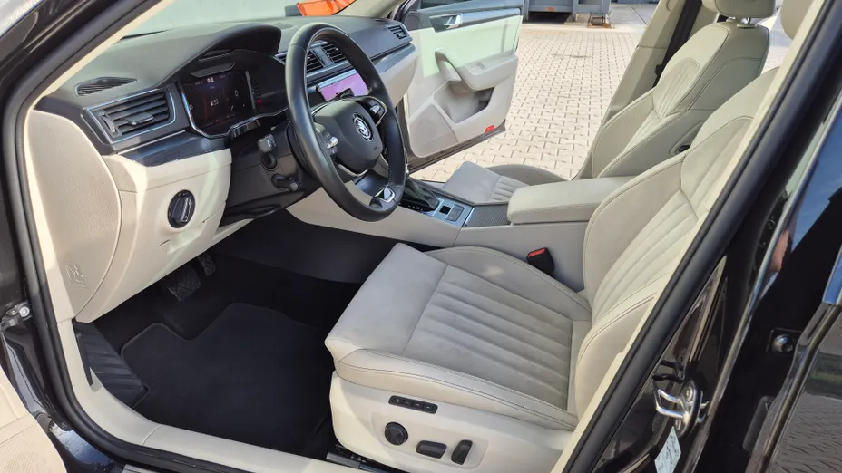 SKODA Superb Superb 2.0 TSI Style DSG