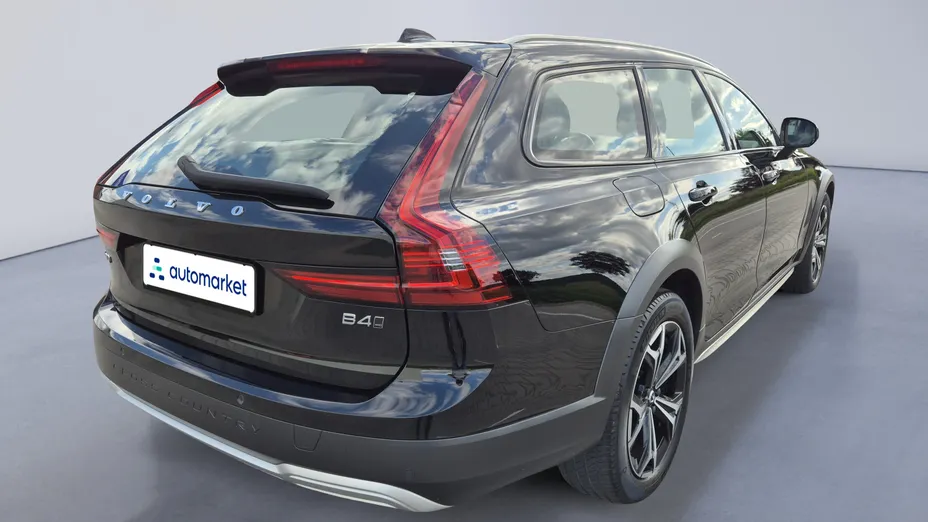 VOLVO V90 V90 CC B4 D AWD Pro aut