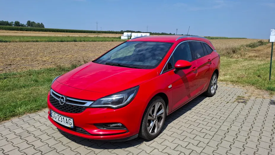 OPEL Astra Astra V 1.4 T Elite