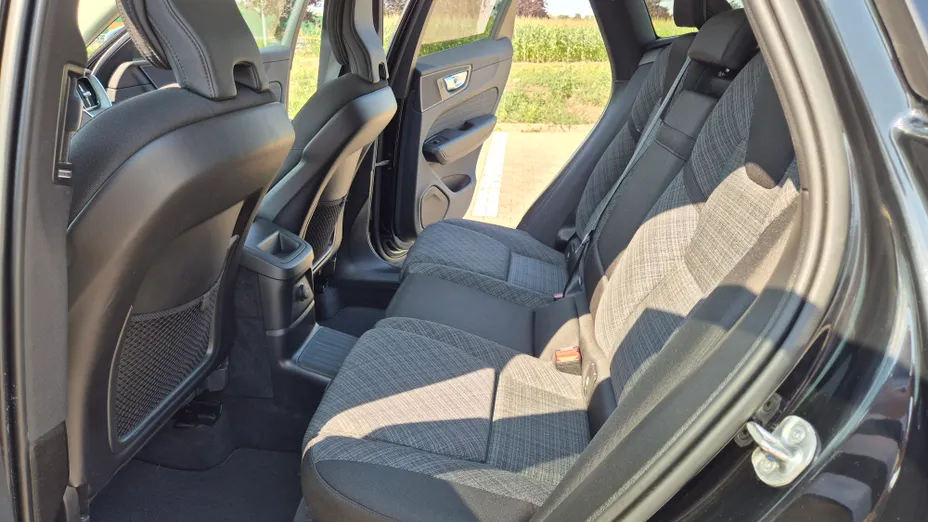 VOLVO XC60 XC60 T6 Plug-In Hybrid AWD Core aut