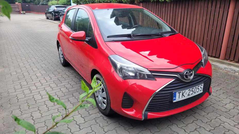 TOYOTA Yaris Yaris 1.33 Active EU6