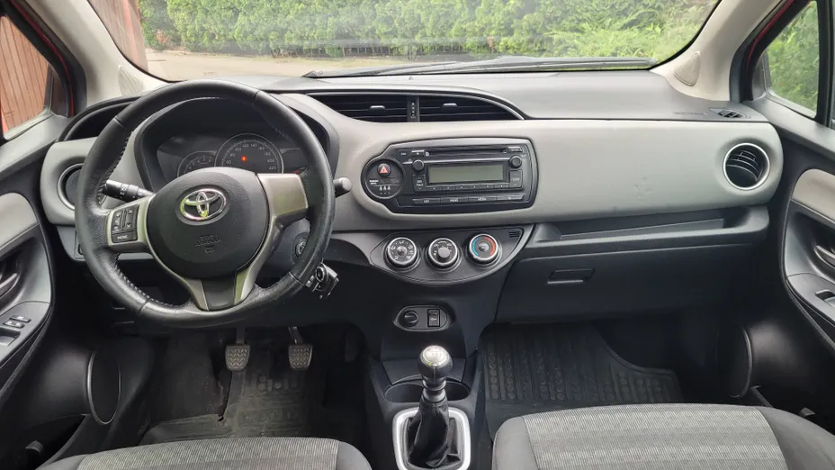 TOYOTA Yaris Yaris 1.33 Active EU6