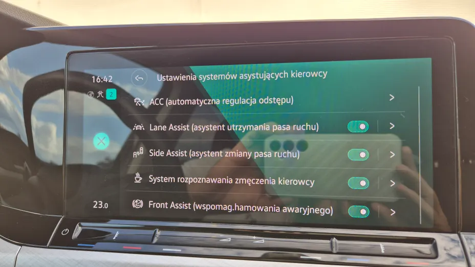 VOLKSWAGEN Golf Golf VIII 1.5 eTSI EVO Life DSG