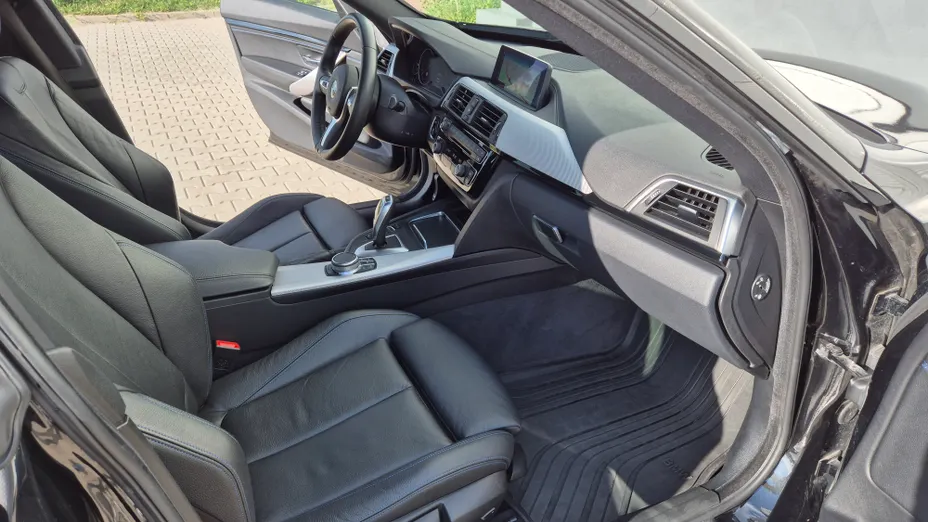 BMW Seria 3 Gran Turismo 320i xDrive M Sport aut