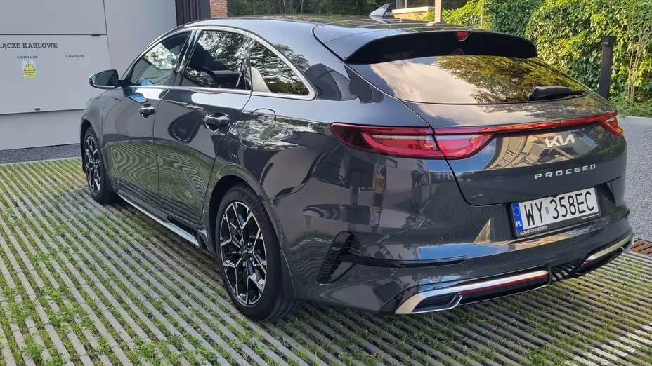 KIA ProCeed ProCeed 1.5 T-GDI GT Line DCT
