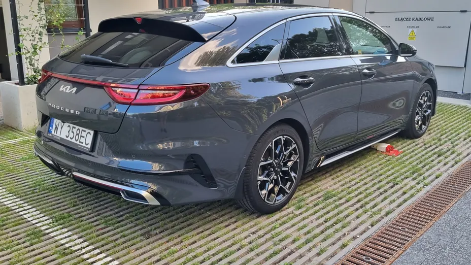 KIA ProCeed ProCeed 1.5 T-GDI GT Line DCT