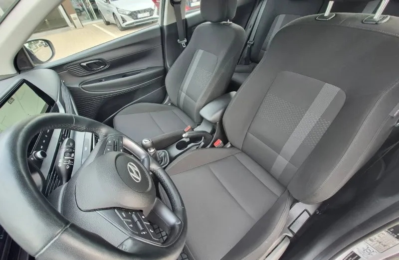 HYUNDAI i20 i20 1.2 Modern