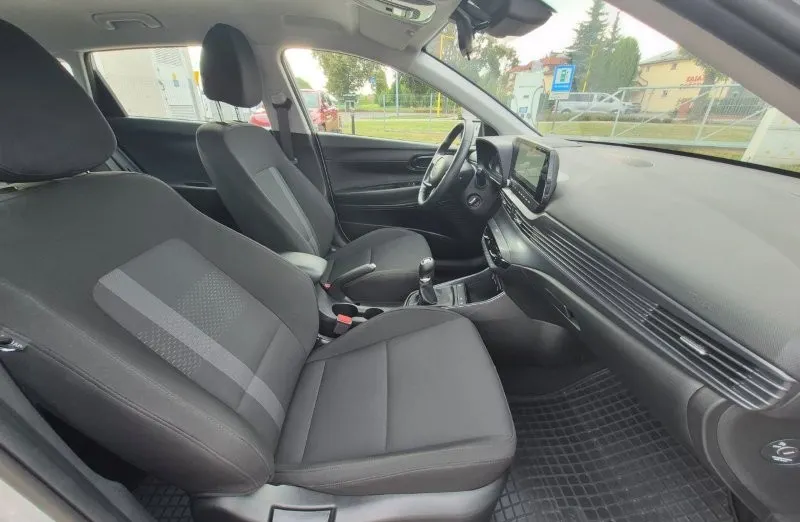 HYUNDAI i20 i20 1.2 Modern