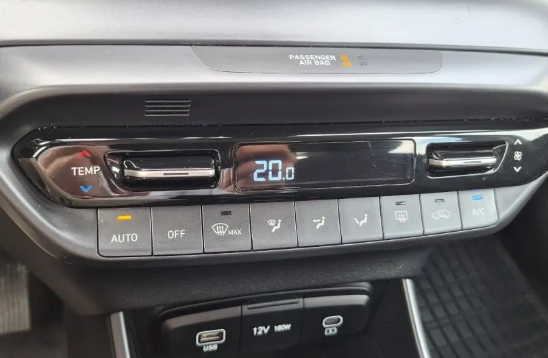 HYUNDAI i20 i20 1.2 Modern