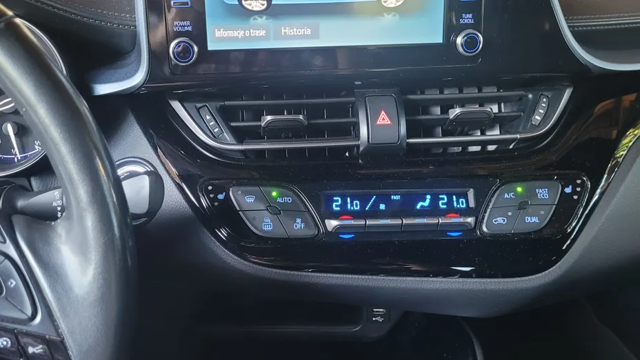 TOYOTA C-HR -