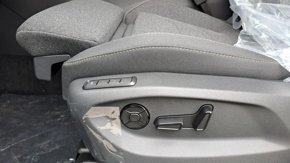 SKODA Kodiaq Kodiaq 1.5 TSI mHEV 4x2 Drive DSG Nowy